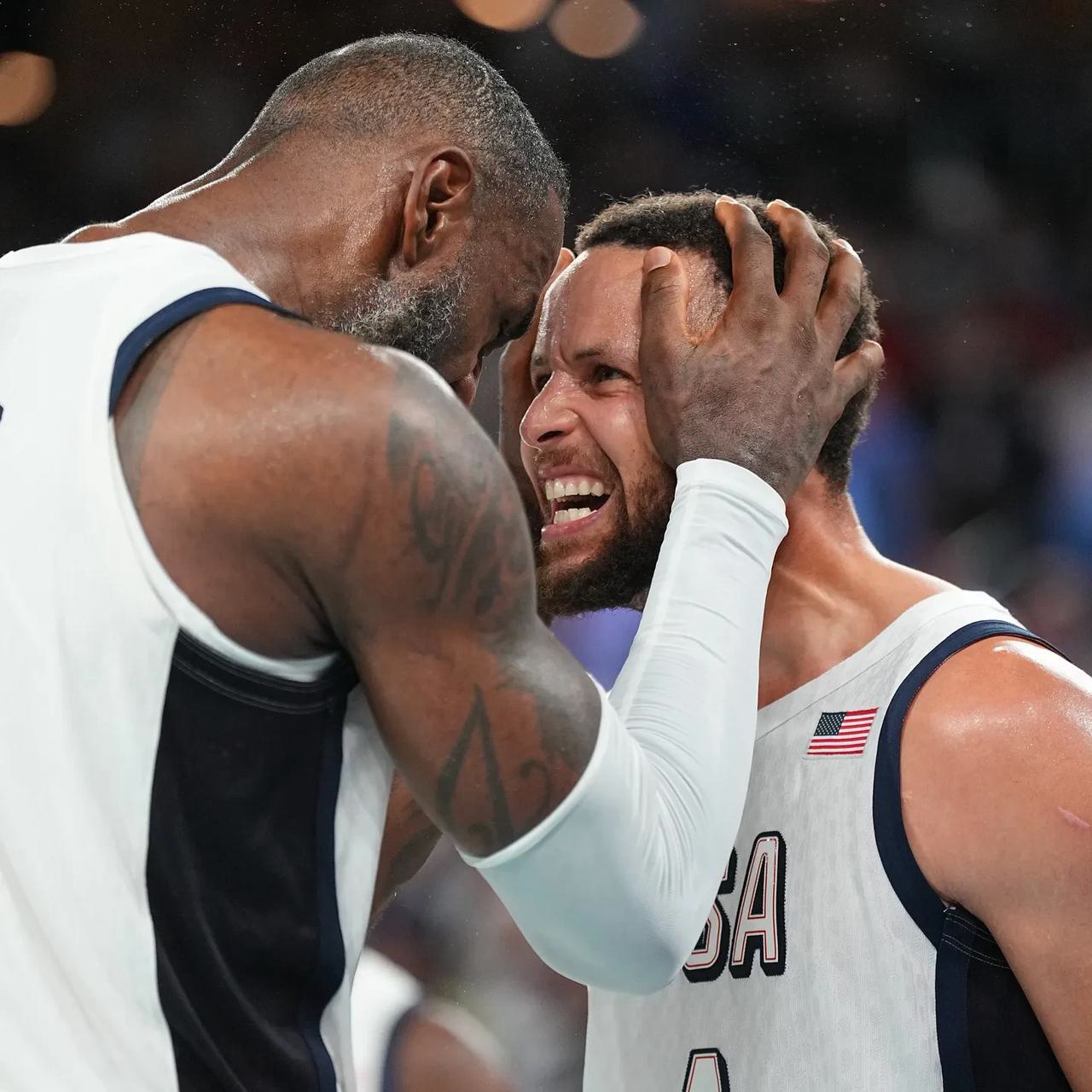 魔术鏖战塞尔维亚男篮，恩比德统治全场