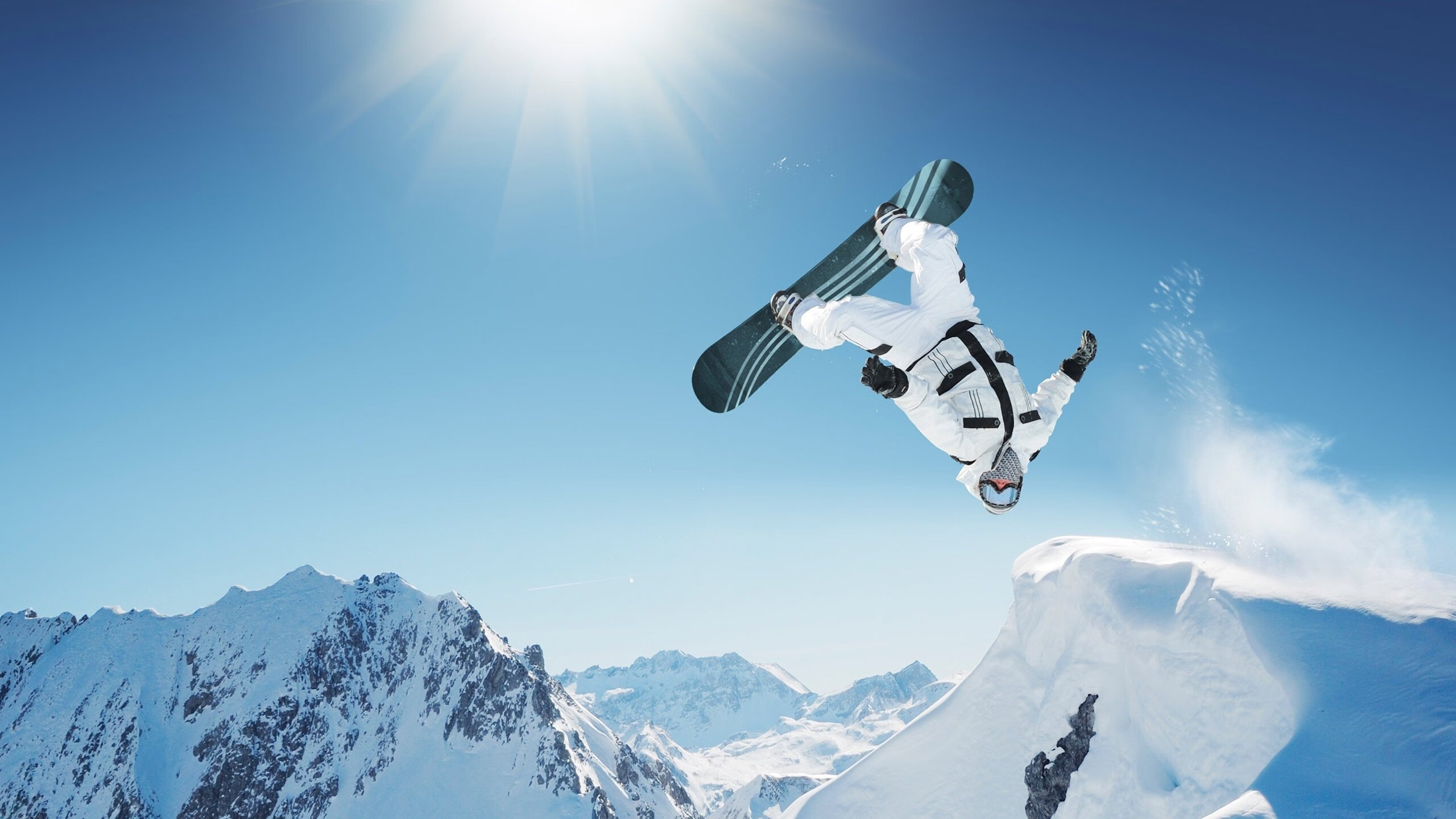 德甲争冠战之夜，穆勒防守端锁死对手，诠释现代足球的全面性