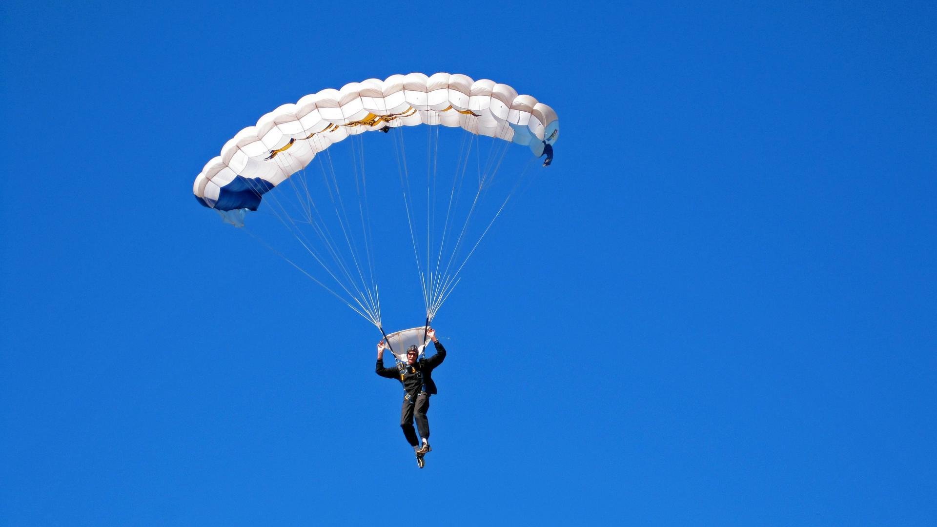 从蒙特卡洛到都灵，当大师赛成为总决赛的垫脚石，穆雷扛起的不只是球拍