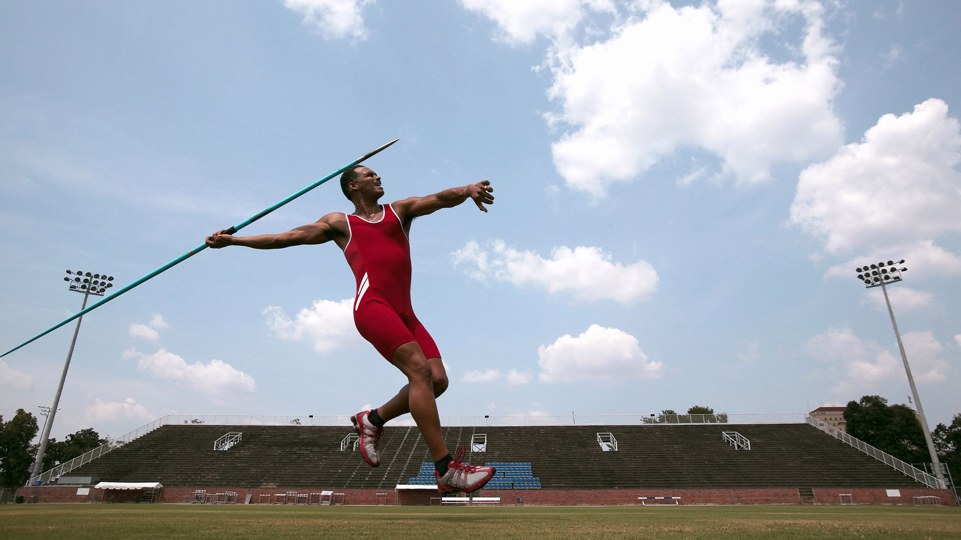 从蒙特卡洛到都灵，当大师赛成为总决赛的垫脚石，穆雷扛起的不只是球拍