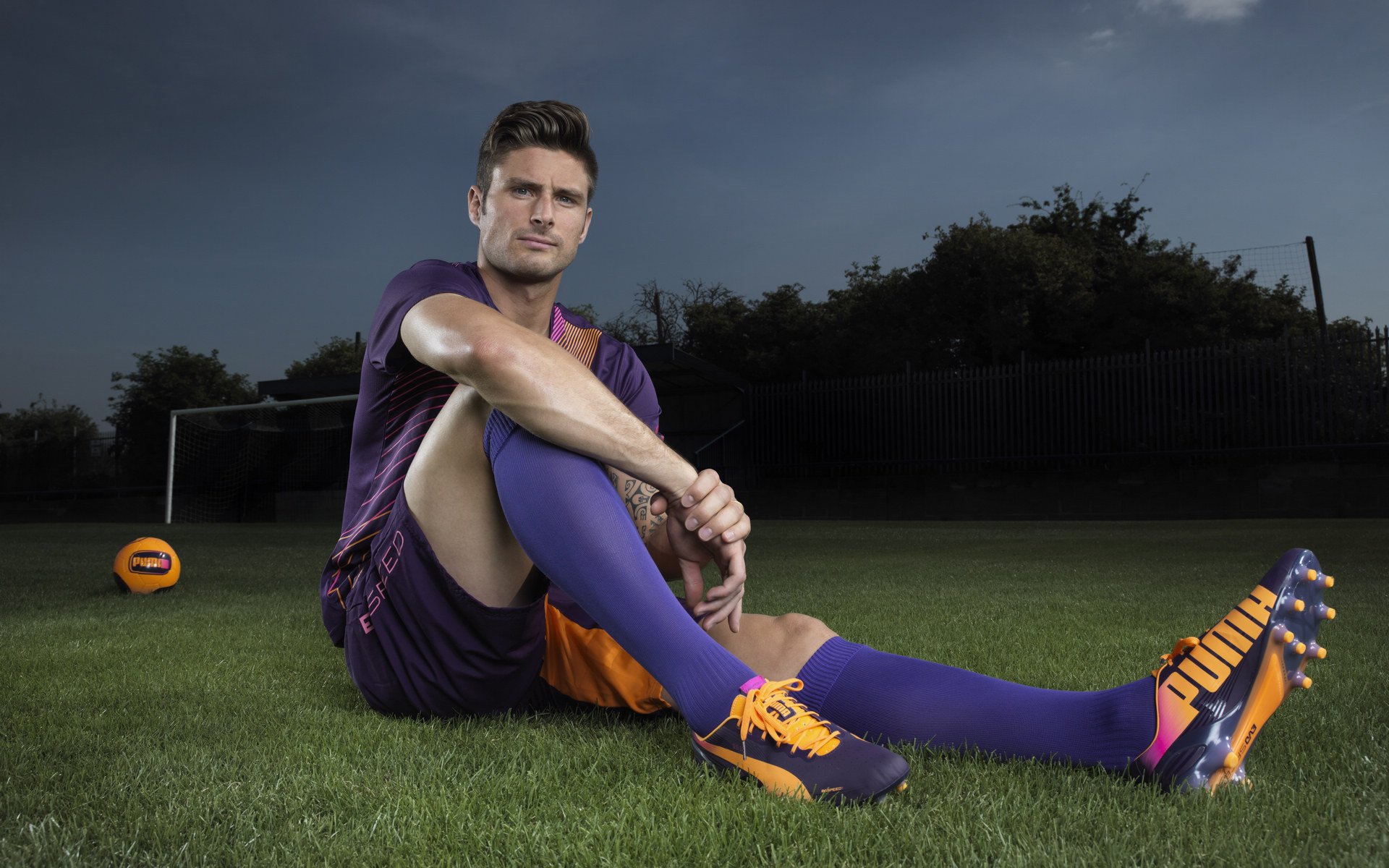 逆火与新王,2026世界杯A组的罗马尼亚精神,以及登贝莱宣告的时代